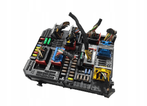 MODUŁ SKRZYNKA BSI OPEL CORSA F ELEKTRYK 2019-2024 E-CORSA 9832881080 1