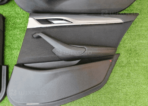 Tapicerka drzwi bmw 5 G30 G31 3