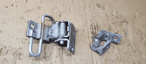Zawias zawiasy drzwi prawy przód para Audi A8 D3 4E0831412A 4