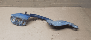 Zawias maski prawy przód przedni Ford Focus MK3 BM51-A16800-AD 2