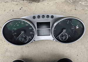 Mercedes ML GL 164 450 cdi R 251 licznik 450 diesel 320 cdi zegary 280 12