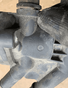 Obudowa termostatu termostat króciec wąż wody Ford C-MAX 1.0 ECOBOOST CM5G-9K478-FB 9