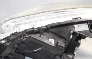 Lampa prawa przednia przód CITROEN C3 II 2010-2013  9673814380-02 7
