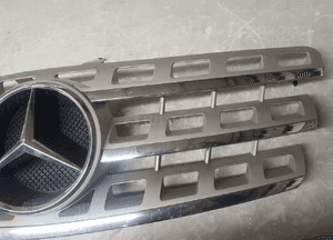 Mercedes ml W164 lift atrapa grill A1648801985 3