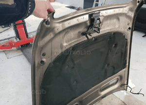Audi A6 C6 maska lekko uszkodzona kolor LY1Q 11