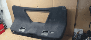 Osłona tapicerka klapy bagażnika Audi A8 D3 4E0867975K 3