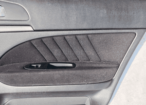 Alfa romeo 159 boczek drzwi prawy przód 6