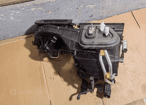 Nagrzewnica dmuchawa 13330978 TD4 opel astra j 1