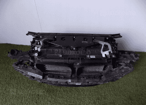 BMW 5 F10 LCI Pas Przedni / Zestaw Chłodnic 12575 3