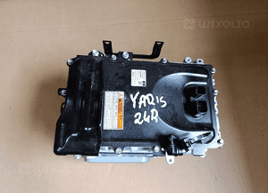 Przetwornica konwerter falownik toyota yaris iv 1.5 hybryda G9200-52320 2