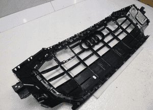 Audi Q8 SQ8 4M8 wzmocnienie grilla grill atrapa 10