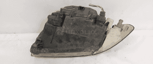 Przod przednia lampa prawa audi A4 B5 6