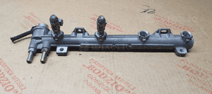 Listwa wtryskowa wtryski VW Golf IV 4 1.4 036133319B 2