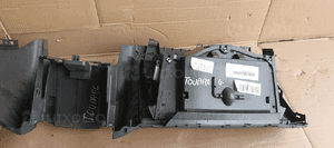 Schowek pasażera półka VW Touareg 7L6858904 5