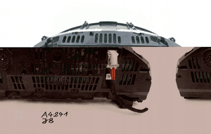 Licznik zegary mercedes e W212 A2125408947 7