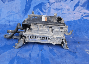 Toyota PRIUS IV 15- falownik inwerter 1