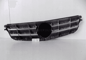Mercedes C Klasa W204 Atrapa / Grill - 3120 3