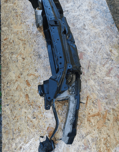 BMW 5 E60 E61 5 seria 03-10 PAS PRZEDNI BELKA WZMOCNIENIE 3