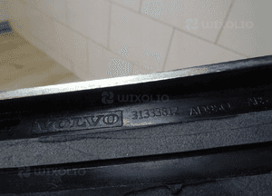Volvo XC-60 listwa chrom klapa bagażnika 31333812 llu 6