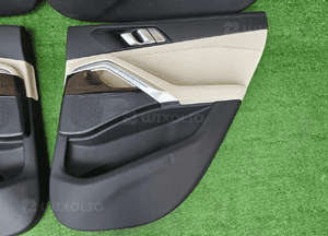 Tapicerka tapicerki drzwi bmw X6 G06 rl 4