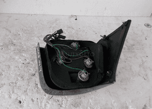 1X. Lampa Tył Prawa VW GOLF IV 4 TUNING ORYGINAŁ 2