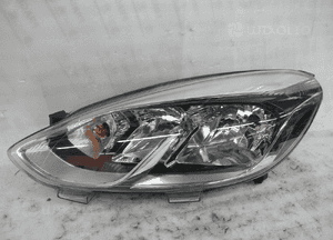 Ford fiesta MK8 idealna lampa przednia lewa 1
