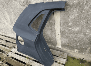 BLOTNIK TYL TYLNY PRAWY VW POLO V 5 6R 6C 5D CALY 3