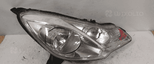 Lampa przod przednia prawa citroen C3 2 DS3 1