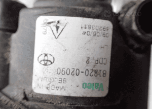 TOYOTA CAROLLA E12 HB HALOGEN LEWY 81220-02090 2