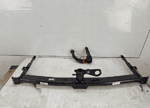 HAK ZACZEP AUDI A3 8Y02018-2024 ORYGINAŁ OE NOWY ASO 1