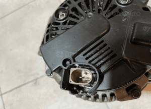 Mercedes W209 3.0CDI alternator bdb stan 8