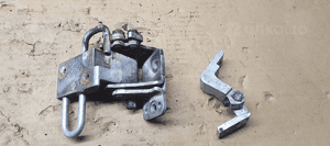 Zawias zawiasy drzwi lewy tył para Audi A6 C5 4B0833411B 3