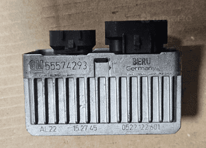 Opel Insignia 1.9 .0 CDTI przekaźnik świec żarowych  55574293 2