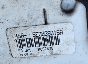 VW  Passat B8 zamek drzwi tyl tylny prawy  lewy 5E0839015A 5E0839016A 5