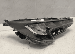 Toyota corolla E21 h/b kombi reflektor lampa przód przednia prawa 3