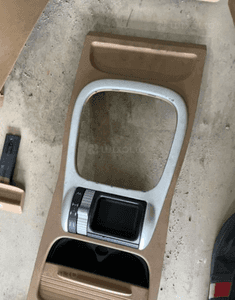 PORSCHE CAYENNE tapicerka dywan plastik słupek 14