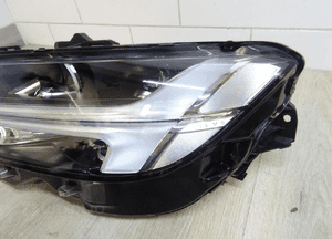 Lampa lewa przód volvo S90 mid led lhd 32342496 llu 3