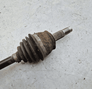 Opel corsa e 1.0T turbo półoś prawa ABH8 3