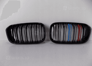 BMW F20 21 LCI Komplet Nerki M-Power Kolor- 4375 1