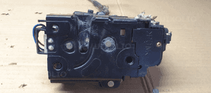 Zamek drzwi prawy przód przedni 8 PIN VW Passat B5 5