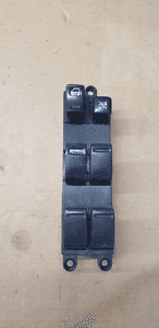Przełącznik panel sterowania szyb Nissan Almera 1