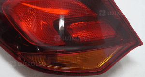 Lampa tylna lewa opel astra j hb 4