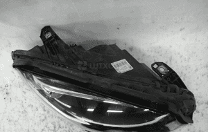 Mercedes b klasa 246 lift lampa przednia prawa 3
