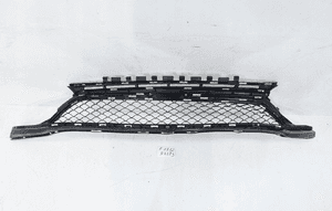 Mercedes c-klasa W205 amg 63 atrapa kratka grill zderzaka przód A2058852323 1