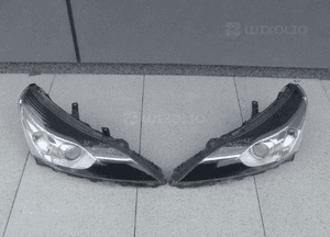 TOYOTA VERSO LIFT 2012 XENON LED PRAWY  81110-OF181-00   EUROPA 1