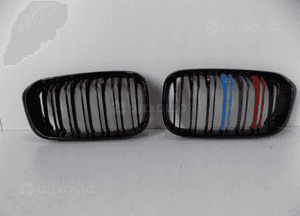 BMW F20 21 LCI Komplet Nerki M-Power Kolor- 4375 2