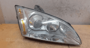 Ford focus MK2 lampa przód prawa soczewka xenon 1