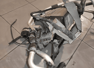 Audi Q7 4L lift webasto ogrzewanie postojowe dogrzewacz mocowanie rury oryg 3