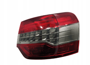 Lampa prawa tył błotnika citroen C5 iii X7 sedan 9675061480 12-17 lift 1