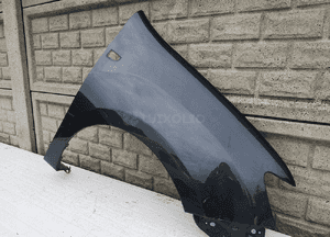 Dacia sandero 13-18 błotnik prawy przód 2
